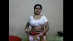 वह वेटिंग हॉल का कोना