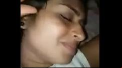 बस स्टॉप के पीछे चुदाई का आंनद