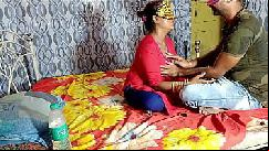 कजिन को लंड चूसते हुए पकड़ा